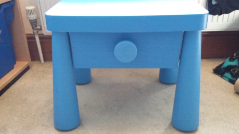 ikea mammut bedside table